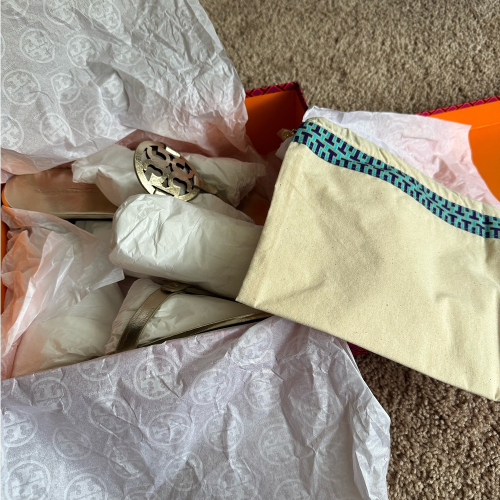 Tory Burch Metallic Gold Sandals - Picture 4 of 6